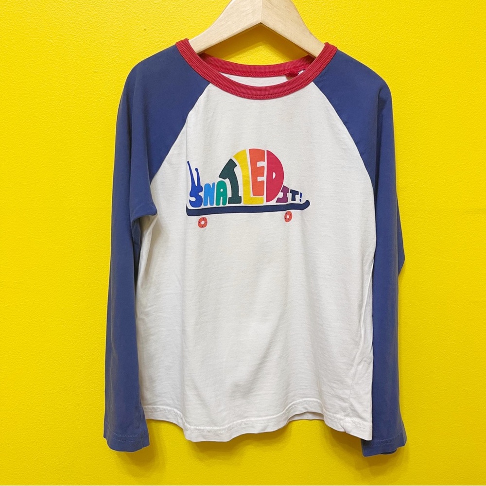 mini boden | snailed it! skateboard long sleeved raglan tee navy white 7/8y